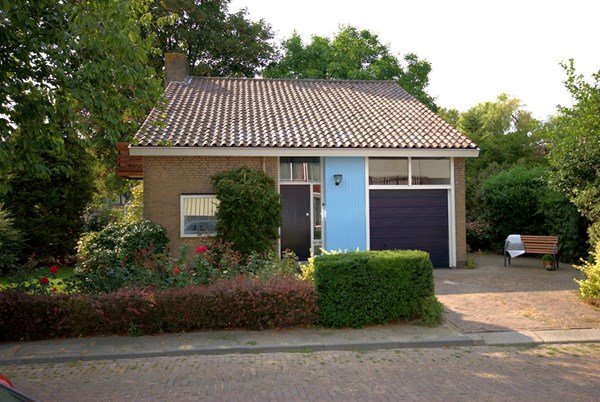 Acacialaan 17, Rozenburg